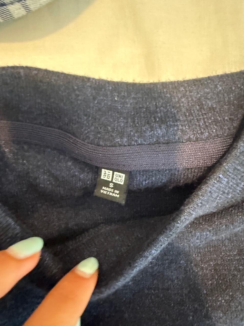 Uniqlo sweater